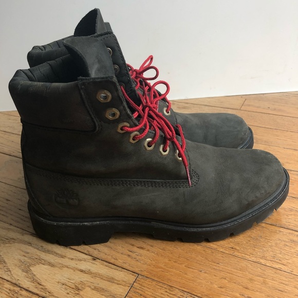 Dark green red laced camo Timberlands - Picture 3 of 4